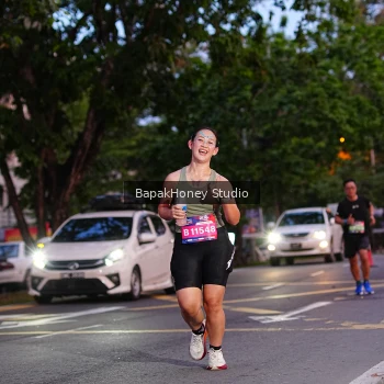 Runner Photo 4076107