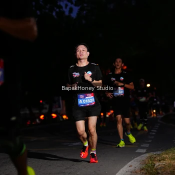 Runner Photo 4076136