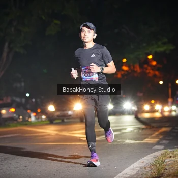 Runner Photo 4076143