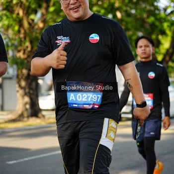 Runner Photo 4076166