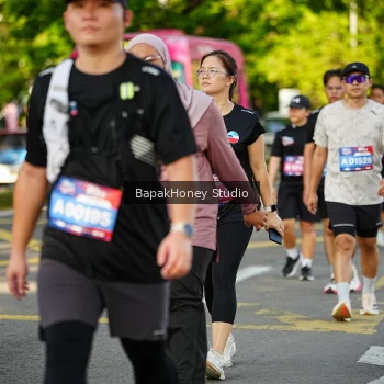 Runner Photo 4076176