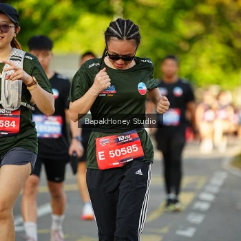 Runner Photo 4076187