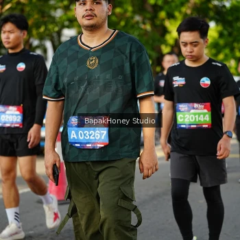 Runner Photo 4076201