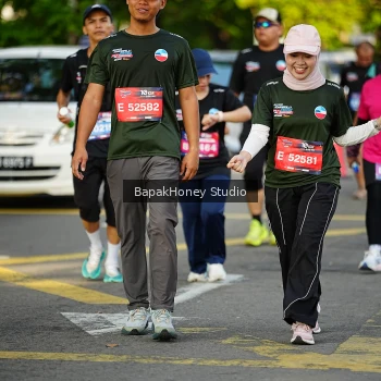 Runner Photo 4076218