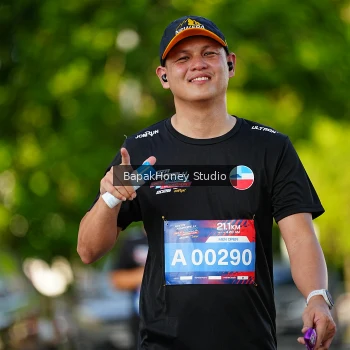 Runner Photo 4076230