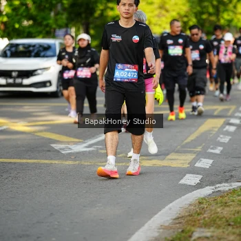 Runner Photo 4076231
