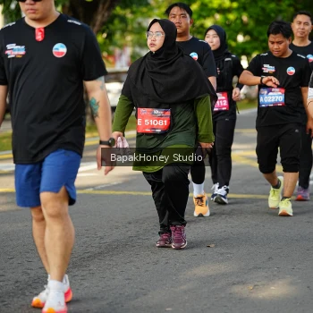 Runner Photo 4076233