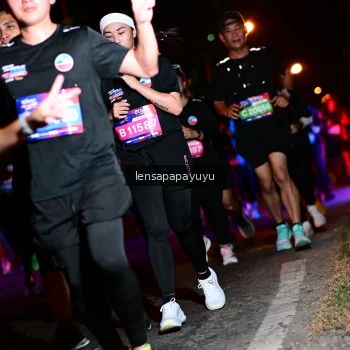 Runner Photo 4076253