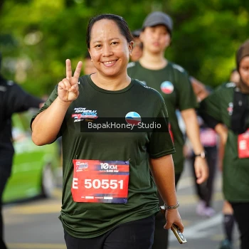 Runner Photo 4076273