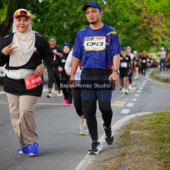 Runner Photo 4076297