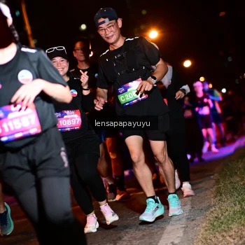 Runner Photo 4076326
