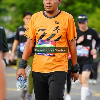 Runner Photo 4076348