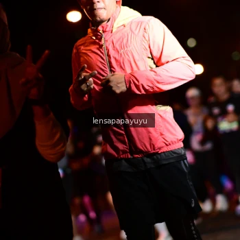 Runner Photo 4076414