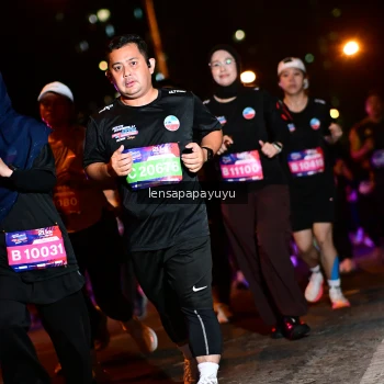 Runner Photo 4076441