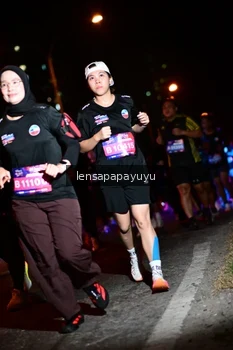 Runner Photo 4076455