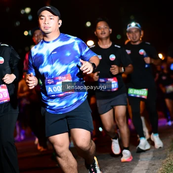 Runner Photo 4076546