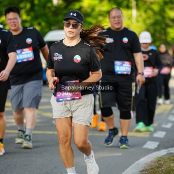 Runner Photo 4076610