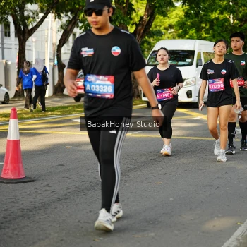 Runner Photo 4076686