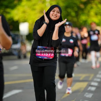 Runner Photo 4076706