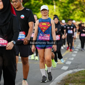 Runner Photo 4076721