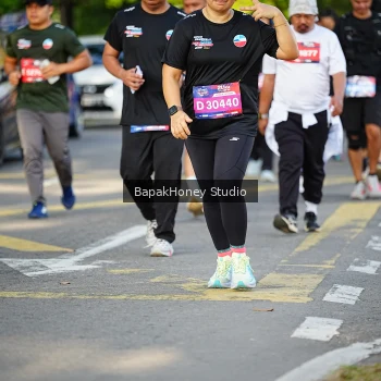 Runner Photo 4076731