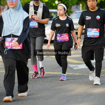 Runner Photo 4076735
