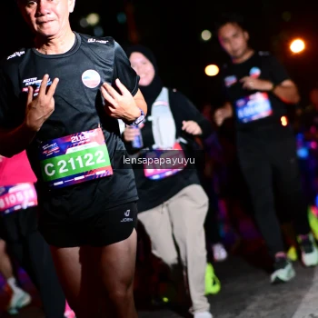Runner Photo 4076748