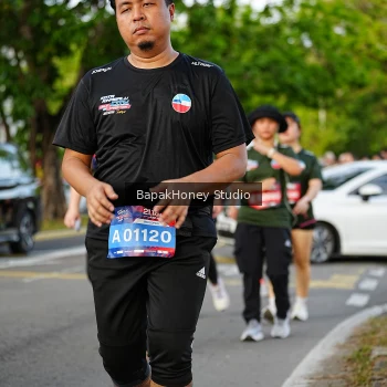 Runner Photo 4076771