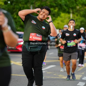 Runner Photo 4076772