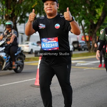Runner Photo 4076835