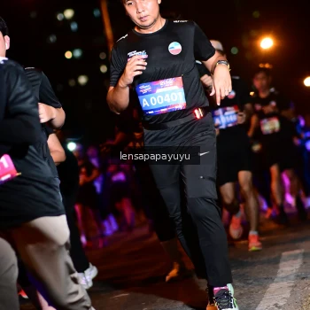 Runner Photo 4076874