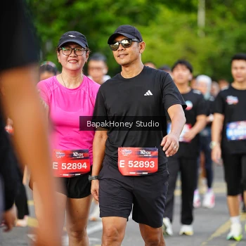 Runner Photo 4076905