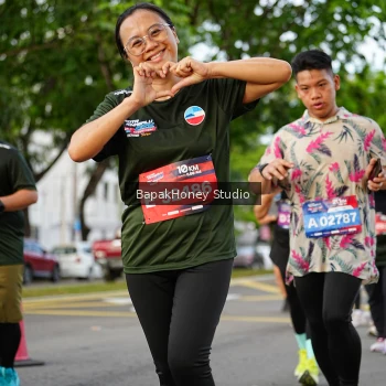Runner Photo 4076915