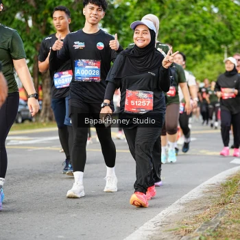 Runner Photo 4076942