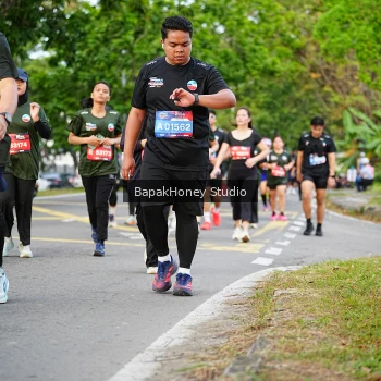 Runner Photo 4076982
