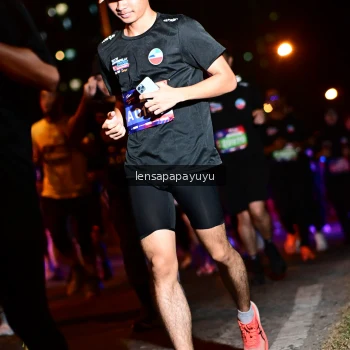Runner Photo 4076994