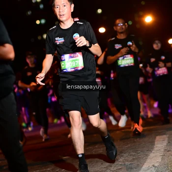 Runner Photo 4077010
