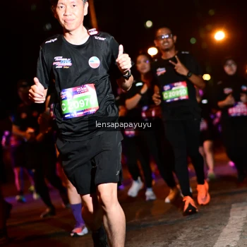 Runner Photo 4077044