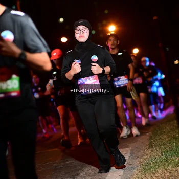 Runner Photo 4077102