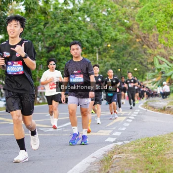 Runner Photo 4077112