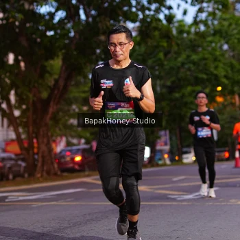 Runner Photo 4077158