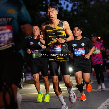 Runner Photo 4077171