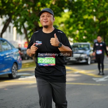 Runner Photo 4077248