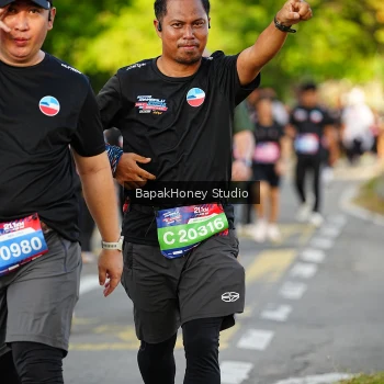 Runner Photo 4077296