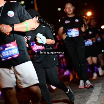 Runner Photo 4077313