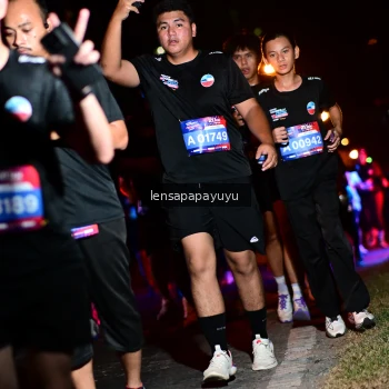 Runner Photo 4077335