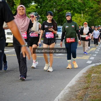 Runner Photo 4077343