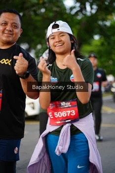 Runner Photo 4077354