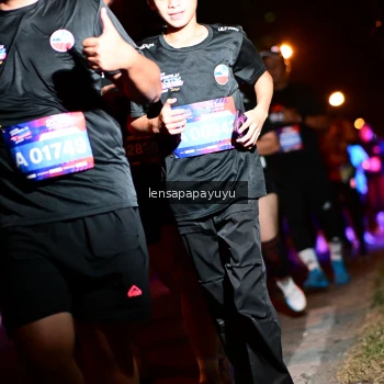 Runner Photo 4077360