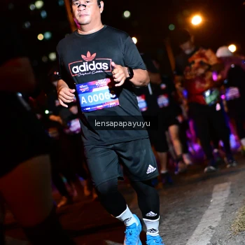 Runner Photo 4077375